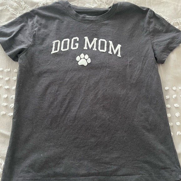 Modern Lux Charcoal Dog Mom Tee - Picture 1 of 3
